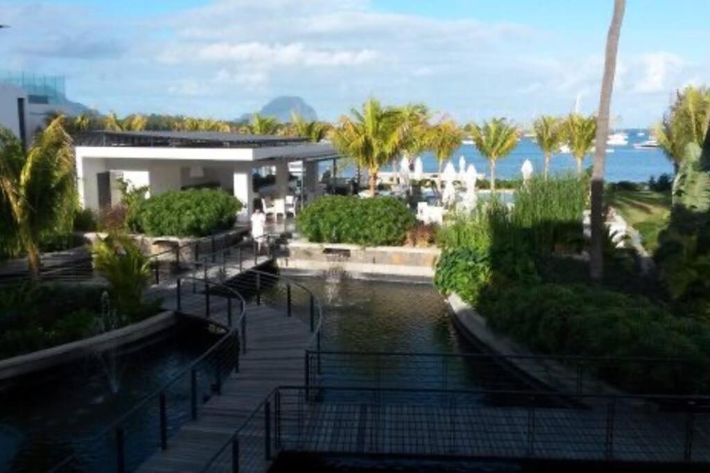 Latitude Luxury Seafront Suite Riviere Noire Exterior photo